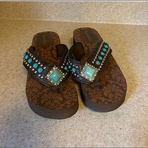 Gorgeous Rustic Couture Brown Sandals with Turquoise Colored Accent Bling